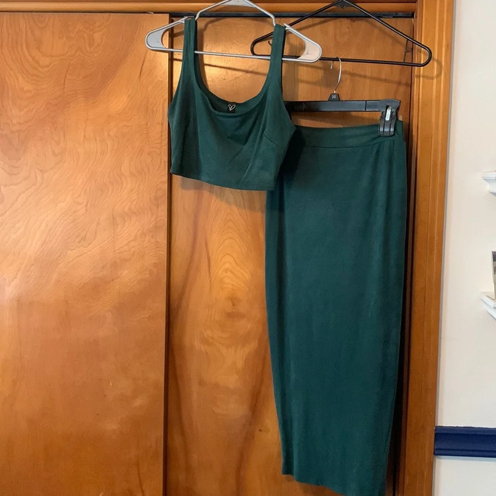 Windsor 2 piece set - Picture 1 of 12